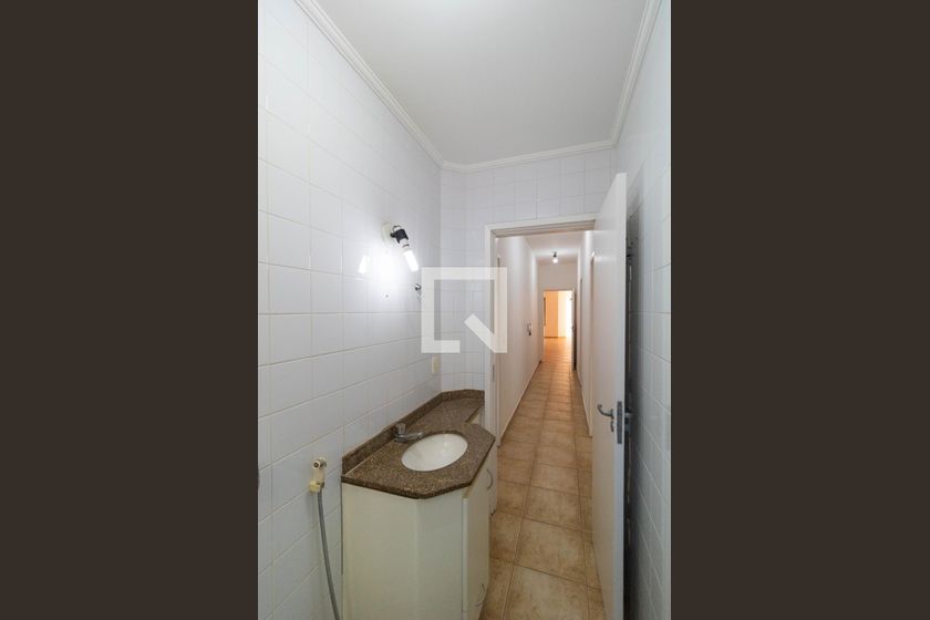 Casa à Venda - Taquaral, 3 Quartos,  257 m2 em , Campinas - sp | SoloBR