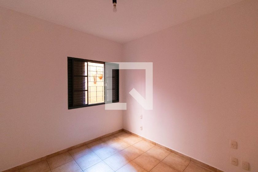 Casa à Venda - Taquaral, 3 Quartos,  257 m2 em , Campinas - sp | SoloBR