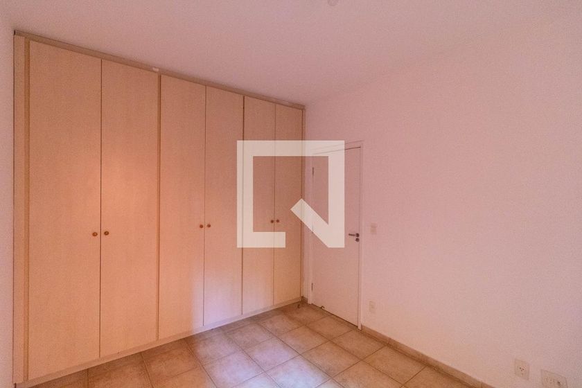 Casa à Venda - Taquaral, 3 Quartos,  257 m2 em , Campinas - sp | SoloBR