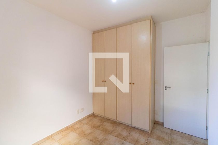 Casa à Venda - Taquaral, 3 Quartos,  257 m2 em , Campinas - sp | SoloBR