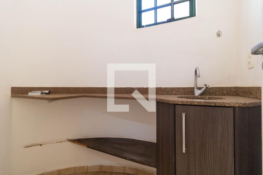 Casa à Venda - Taquaral, 3 Quartos,  257 m2 em , Campinas - sp | SoloBR