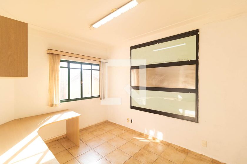 Casa à Venda - Taquaral, 3 Quartos,  257 m2 em , Campinas - sp | SoloBR