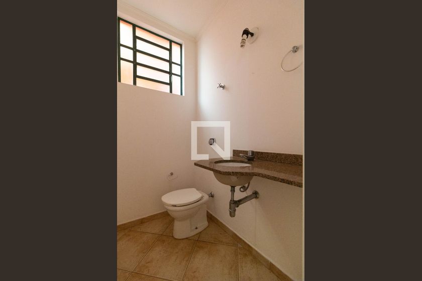 Casa à Venda - Taquaral, 3 Quartos,  257 m2 em , Campinas - sp | SoloBR