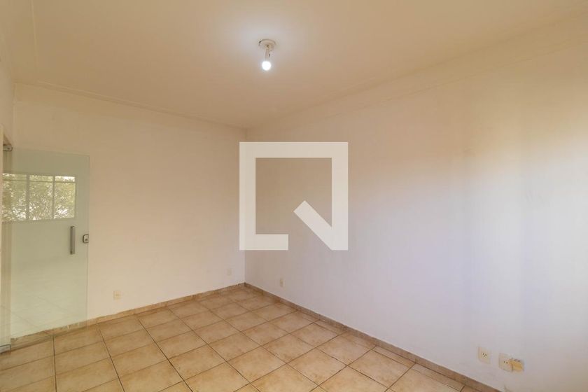 Casa à Venda - Taquaral, 3 Quartos,  257 m2 em , Campinas - sp | SoloBR