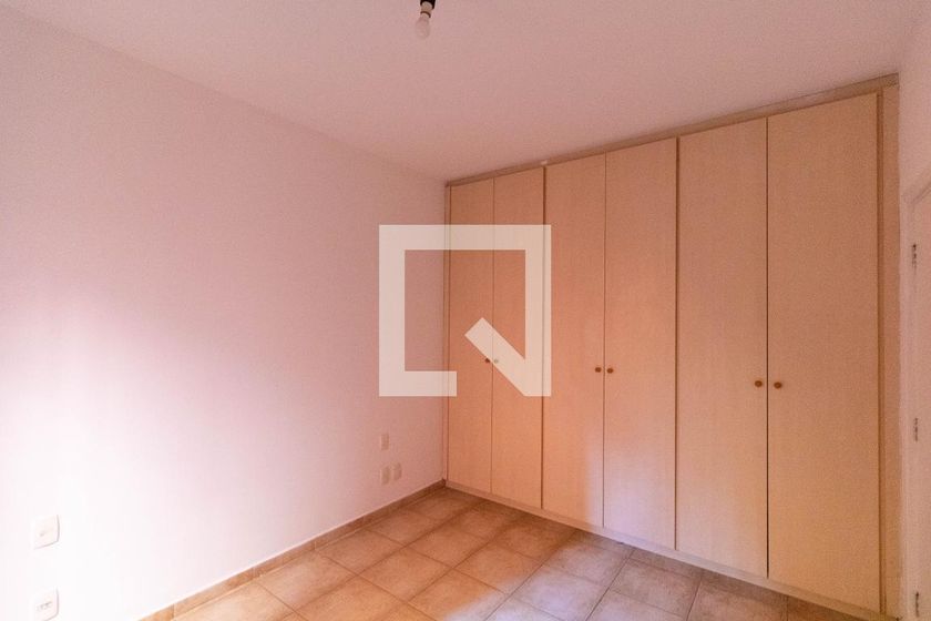 Casa à Venda - Taquaral, 3 Quartos,  257 m2 em , Campinas - sp | SoloBR