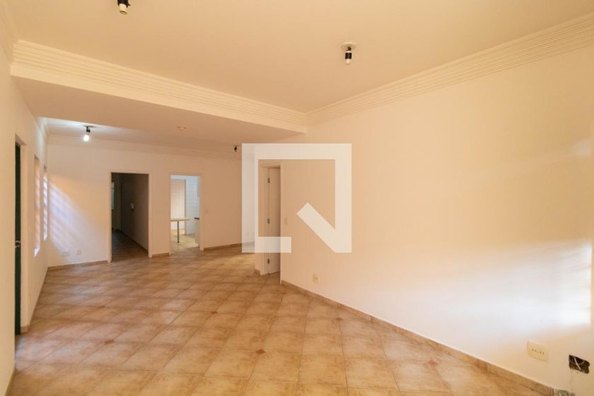 Casa à Venda - Taquaral, 3 Quartos,  257 m2 em , Campinas - sp | SoloBR