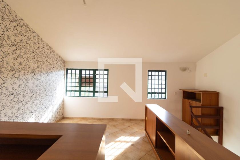 Casa à Venda - Taquaral, 3 Quartos,  257 m2 em , Campinas - sp | SoloBR