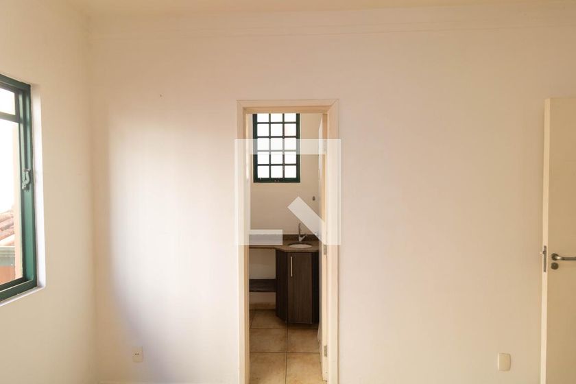 Casa à Venda - Taquaral, 3 Quartos,  257 m2 em , Campinas - sp | SoloBR