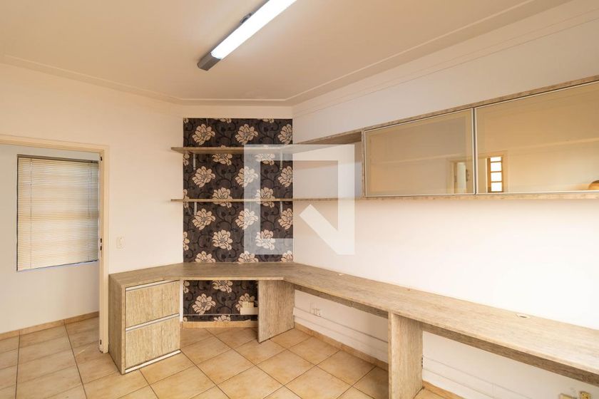 Casa à Venda - Taquaral, 3 Quartos,  257 m2 em , Campinas - sp | SoloBR
