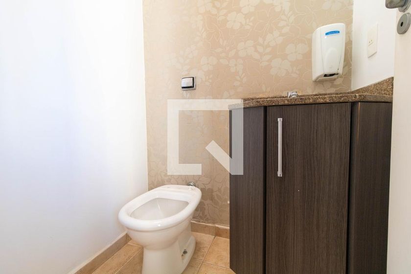 Casa à Venda - Taquaral, 3 Quartos,  257 m2 em , Campinas - sp | SoloBR