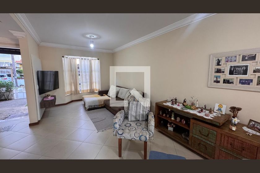 Casa à Venda - Parque Prado, 3 Quartos,  132 m2 em , Campinas - sp | SoloBR