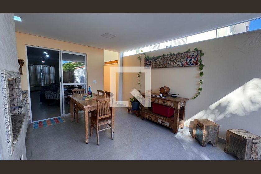 Casa à Venda - Parque Prado, 3 Quartos,  132 m2 em , Campinas - sp | SoloBR