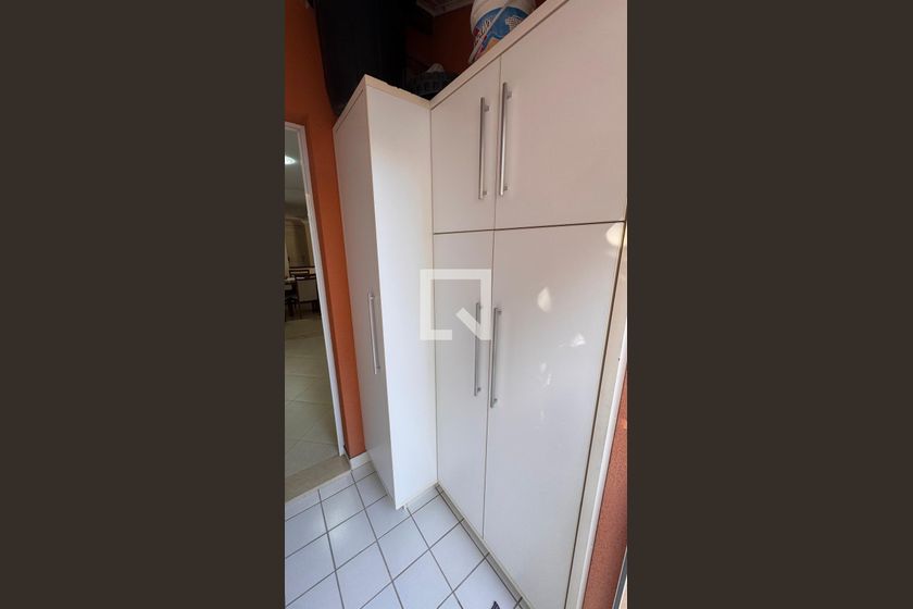 Casa à Venda - Parque Prado, 3 Quartos,  132 m2 em , Campinas - sp | SoloBR