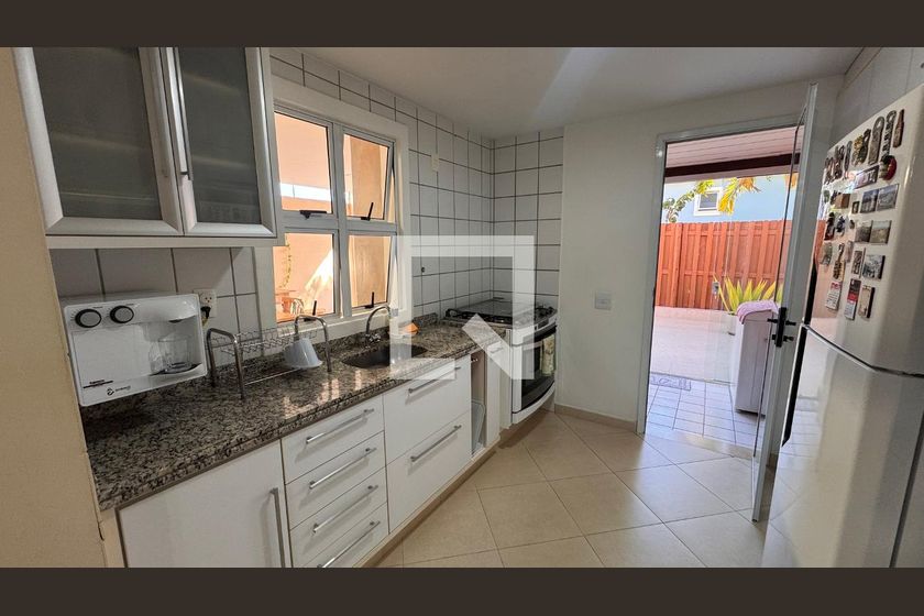 Casa à Venda - Parque Prado, 3 Quartos,  132 m2 em , Campinas - sp | SoloBR