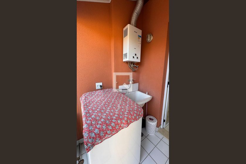 Casa à Venda - Parque Prado, 3 Quartos,  132 m2 em , Campinas - sp | SoloBR