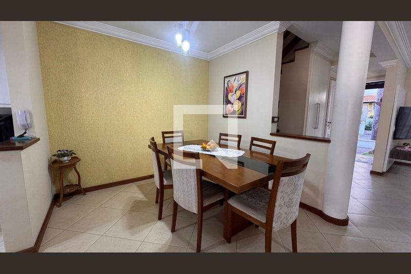 Casa à Venda - Parque Prado, 3 Quartos,  132 m2 em , Campinas - sp | SoloBR