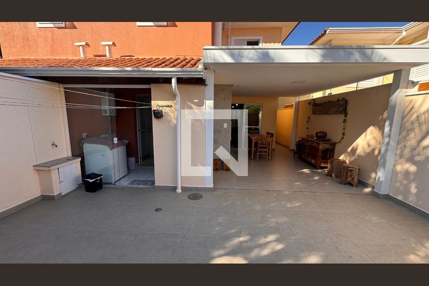 Casa à Venda - Parque Prado, 3 Quartos,  132 m2 em , Campinas - sp | SoloBR