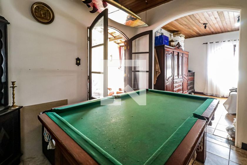 Casa, 6 quartos, 300 m² - Foto 19