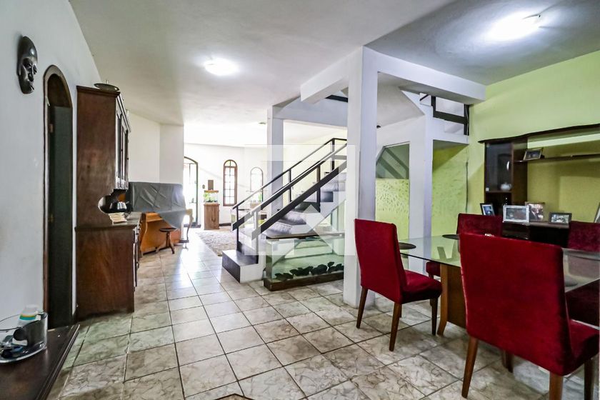 Casa, 6 quartos, 300 m² - Foto 6