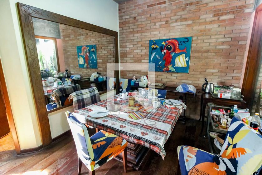 Casa, 3 quartos, 239 m² - Foto 14