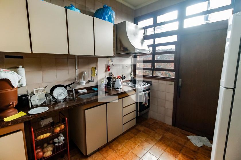 Casa, 3 quartos, 239 m² - Foto 48
