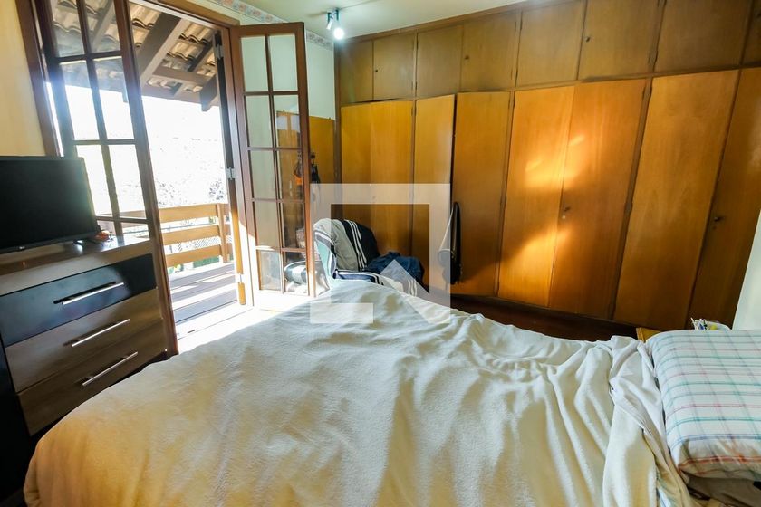 Casa, 3 quartos, 239 m² - Foto 27