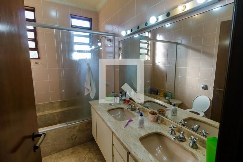 Casa, 3 quartos, 239 m² - Foto 39