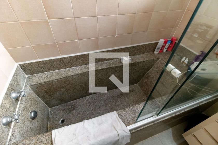 Casa, 3 quartos, 239 m² - Foto 45