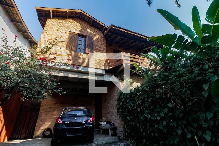 Casa, 3 quartos, 239 m² - Foto 64