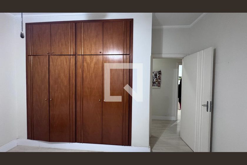 Casa à Venda - Parque Prado, 6 Quartos,  334 m2 em , Campinas - sp | SoloBR