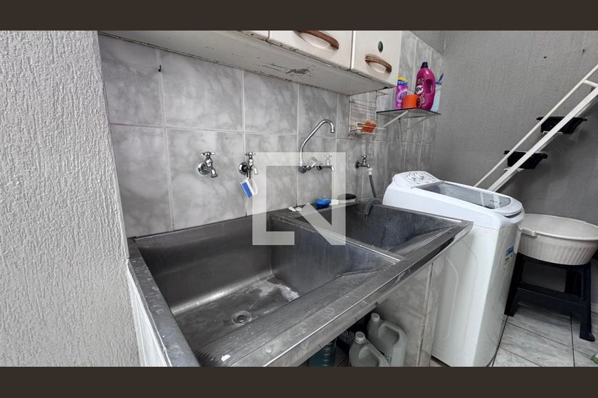 Casa à Venda - Parque Prado, 6 Quartos,  334 m2 em , Campinas - sp | SoloBR