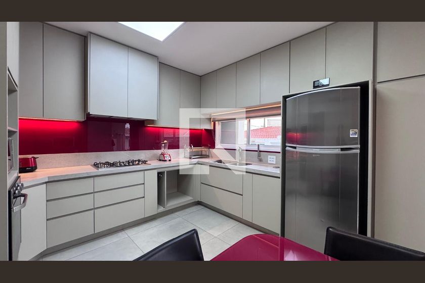 Casa à Venda - Parque Prado, 6 Quartos,  334 m2 em , Campinas - sp | SoloBR