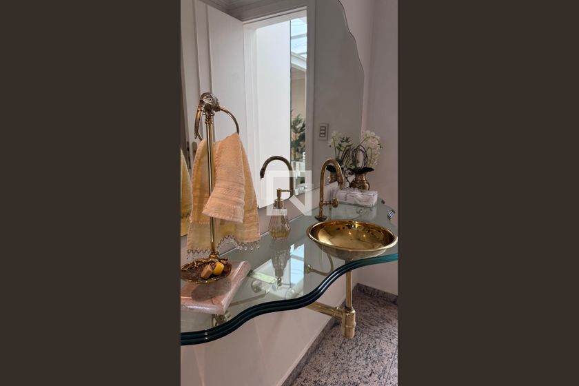 Casa à Venda - Parque Prado, 6 Quartos,  334 m2 em , Campinas - sp | SoloBR