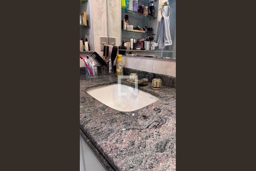 Casa à Venda - Parque Prado, 6 Quartos,  334 m2 em , Campinas - sp | SoloBR