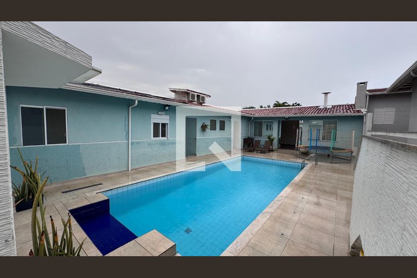 Casa à Venda - Parque Prado, 6 Quartos,  334 m2 em , Campinas - sp | SoloBR