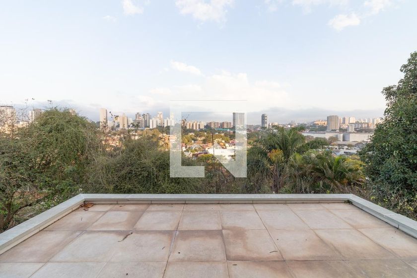 Casa, 3 quartos, 310 m² - Foto 61