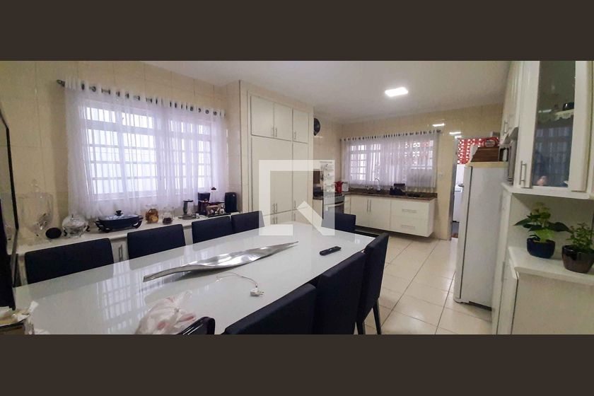 Casa, 4 quartos, 200 m² - Foto 97