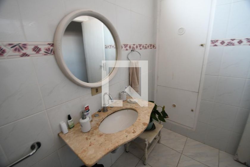 Casa à Venda - Taquaral, 4 Quartos,  340 m2 em , Campinas - sp | SoloBR