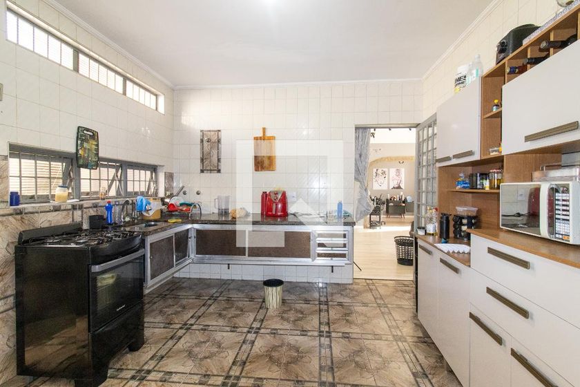 Casa à Venda - Barão Geraldo - Centro, 4 Quartos,  397 m2 em , Campinas - sp | SoloBR