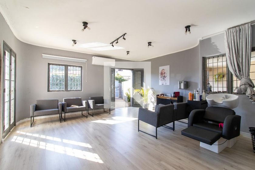 Casa à Venda - Barão Geraldo - Centro, 4 Quartos,  397 m2 em , Campinas - sp | SoloBR