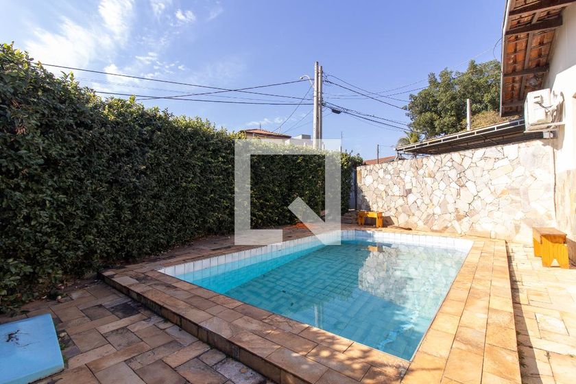 Casa à Venda - Barão Geraldo - Centro, 4 Quartos,  397 m2 em , Campinas - sp | SoloBR