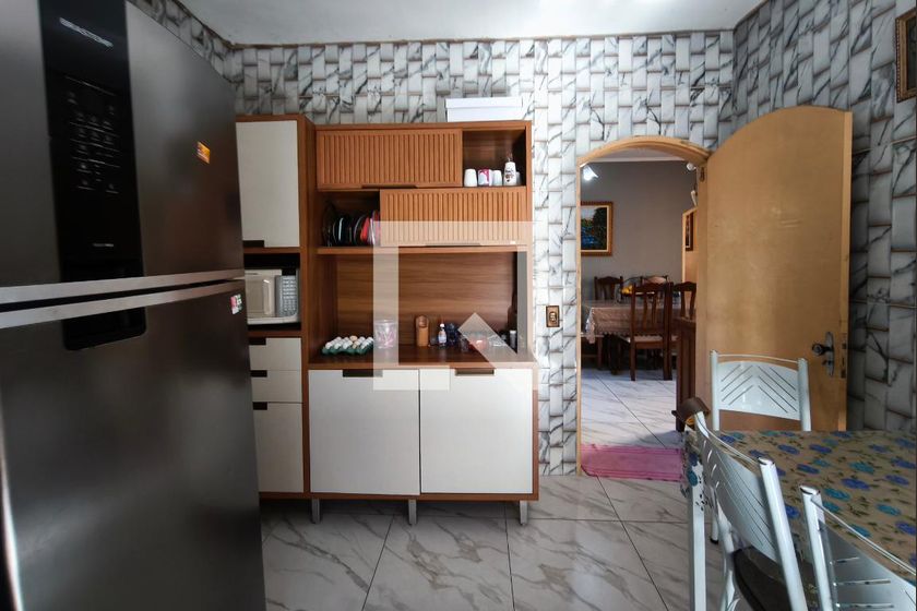 Casa à Venda - Jardim do Lago, 5 Quartos,  180 m2 em , Campinas - sp | SoloBR
