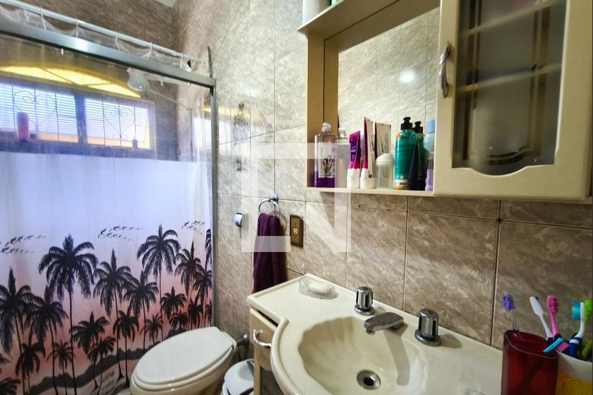 Casa à Venda - Jardim do Lago, 5 Quartos,  180 m2 em , Campinas - sp | SoloBR