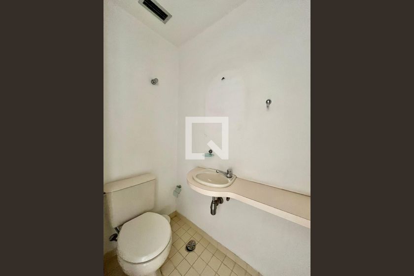 Apartamento à Venda - Cambuí, 1 Quarto,  60 m2 em , Campinas - sp | SoloBR