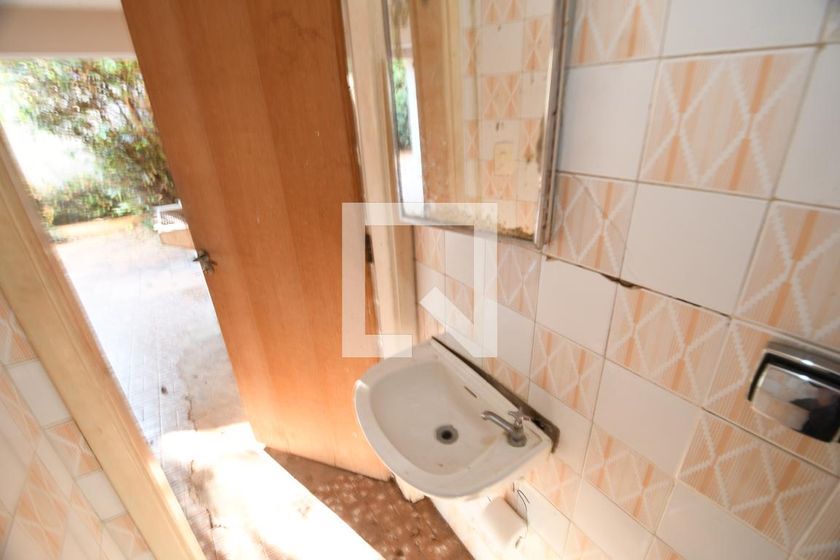 Casa à Venda - Guanabara, 3 Quartos,  330 m2 em , Campinas - sp | SoloBR