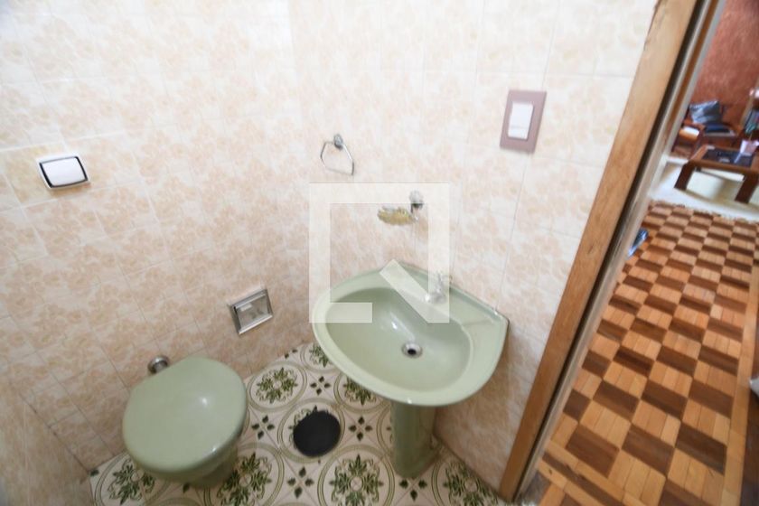 Casa à Venda - Guanabara, 3 Quartos,  330 m2 em , Campinas - sp | SoloBR