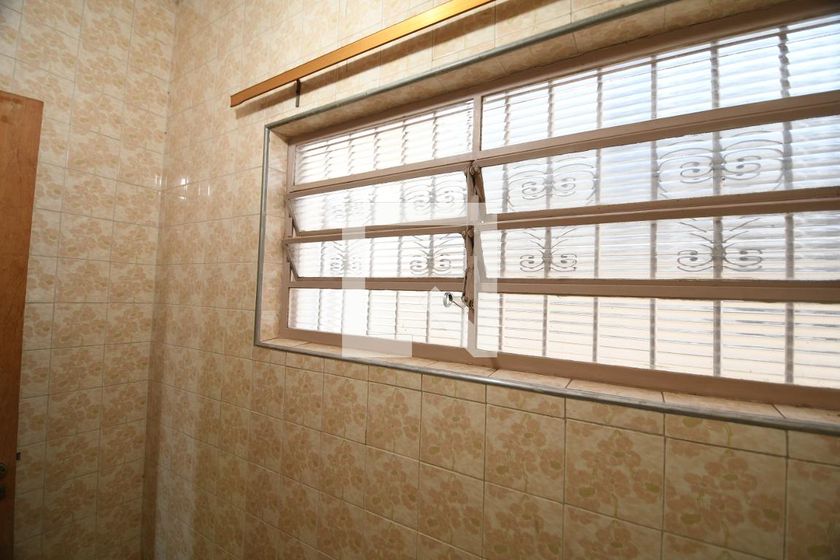 Casa à Venda - Guanabara, 3 Quartos,  330 m2 em , Campinas - sp | SoloBR