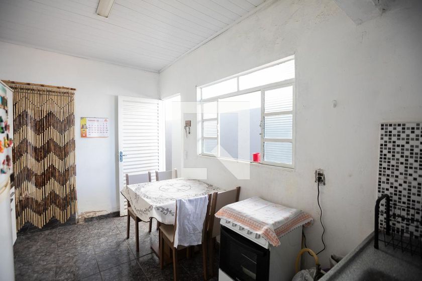 Casa à Venda - Nova Campinas, 3 Quartos,  134 m2 em , Campinas - sp | SoloBR