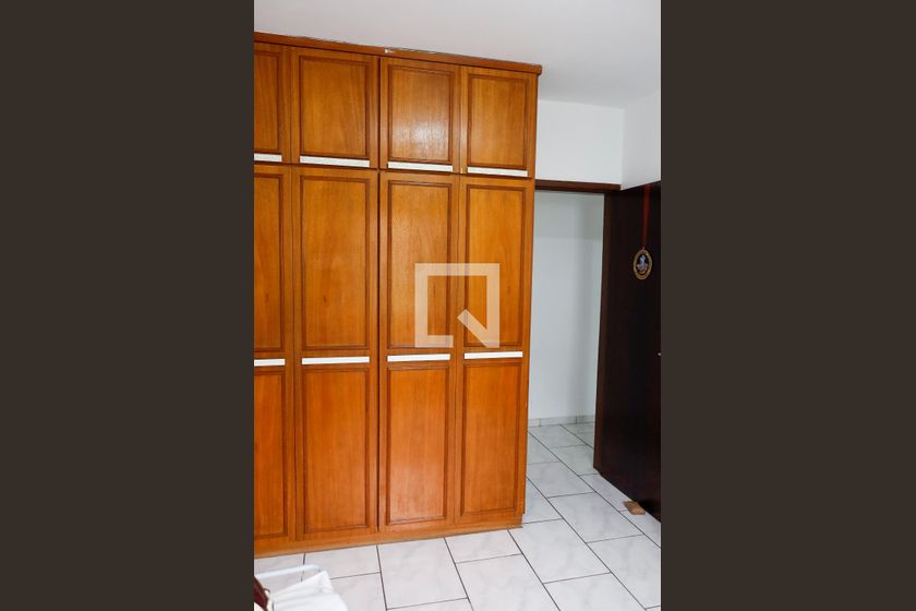 Casa, 3 quartos, 222 m² - Foto 13