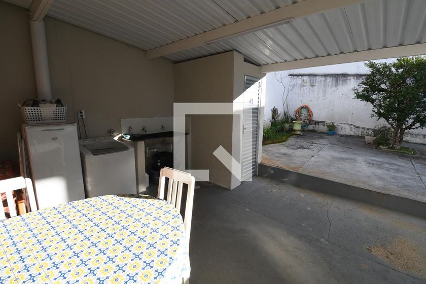 Casa à Venda - Taquaral, 2 Quartos,  255 m2 em , Campinas - sp | SoloBR